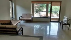 Hill View Street Villa - Image 5