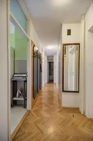 Apartment 24 - Image 3