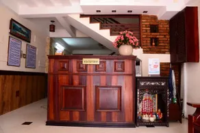 Hotel 199 - Image 2