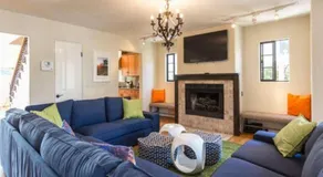 Lg BEACH Home, POOL, Hot Tub, Close to Beaches & Downtown El Segundo Beach - Image 3