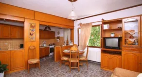 The Kampos House - Image 4