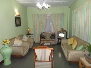 Nuwaraeliya Kings Court Hotel - Image 2