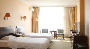 Super 8 Dalian Chenxi - Image 4