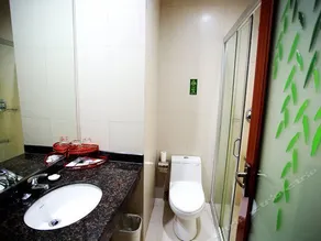 Zhuan Jia Lou Hotel - Image 5