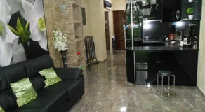 Mzeonas Beach Apartment - Image 4