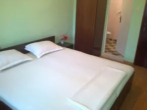 House Stoyanovi - Image 2