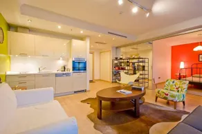 Ozay Suites Meridian - Image 4