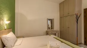 Niriides Apartments - Image 3