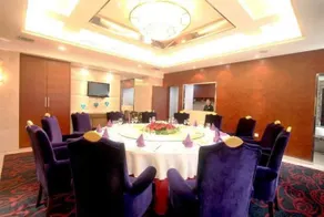 Bihaiyuntian Business Hotel Taizhou - Image 3
