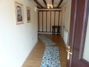 Vulcan Lodge Cottages - Image 2