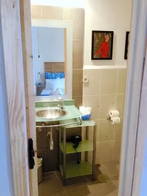 Tribeca Guest House - Image 4