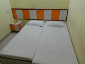 Kiran Guest House - Image 3