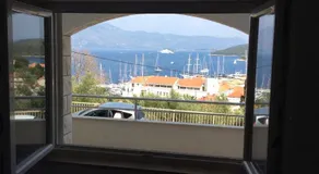 Lux Apartments - Image 2