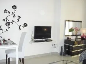 Large Studio - Al Hamra Village - Image 5