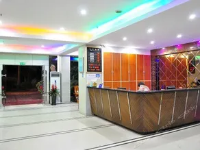 LANLAN HOTEL - Image 4