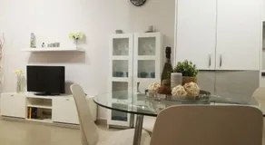 Janias Alcalà Apartment - Image 2