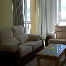 Quinta Da Marina Apartamentos - Image 2