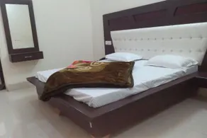 Hotel Pearl Grand - Image 5