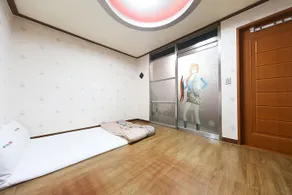 Gyeongbuk National University Luxury - Image 2