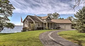 Luxury Seneca Lakehouse w/ Deck + Private Dock! - Image 5