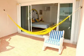 Cancun Beach Aparthotel Brisas - Image 2