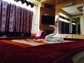 Hotel View Point Manali - Image 2