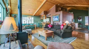 Hillside View Home - Image 3