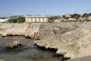 Adonis Residence Saint Pierre la Mer - Image 2