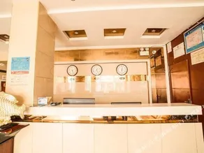 Coloroom Hotel (Chenggu Bus Terminal) - Image 4