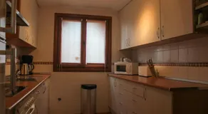 (ROU002) Cómoda Casa con Puerta a la Piscina - Image 5