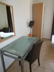 Nice Residence - Image 3