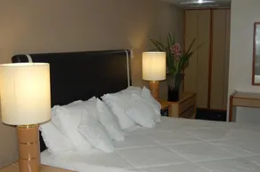 Papillon Hotel - Image 2