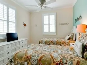 Summer Breeze 4 Bedrooms 3.5 Bathrooms Home - Image 5