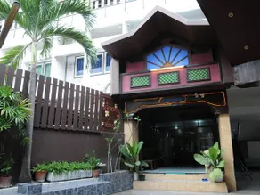 Saket Nakhorn Hotel - Image 2