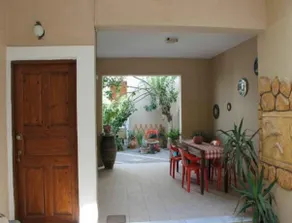 Eva Studios & Apartments - Image 2