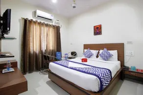 OYO Rooms Abids GPO - Image 3