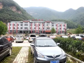 LONGTANXIA RUNLAI HOTEL - Image 5
