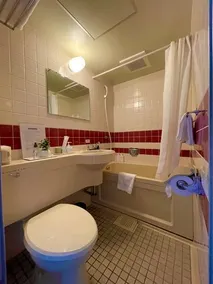 Resort Inn Bon Chic - Image 1