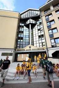 KLK Hotel - Image 2