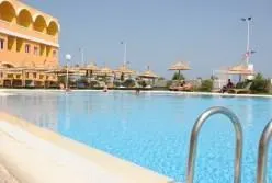 Nabeul Beach - Image 4