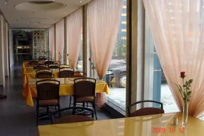 Motel 168 - Image 4