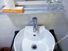 Shengjing Express Hotel - Image 2