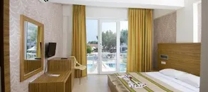 Aquabella Beach Hotel - Image 4