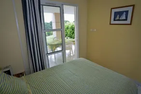 Cap Esterel Garden Flat - Image 3