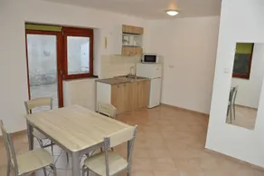 Sarok Apartmanház Szekszárd - Image 3