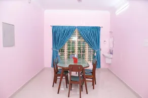 Amy's - Image 5