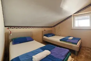 Hostel Step - Image 3