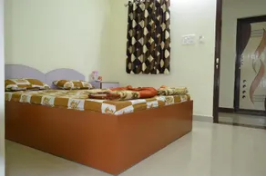 Hotel Radhe Krishna Kutch - Image 5