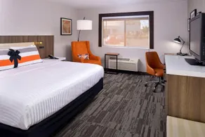 Ramada Modesto - Image 2