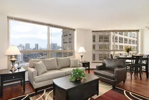 Corporate Suites Network 555 W. Madison - Image 3
